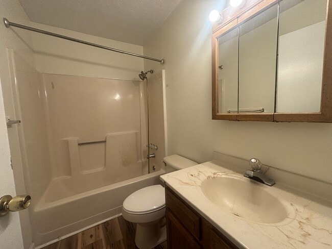 105 Lovely Mt Dr