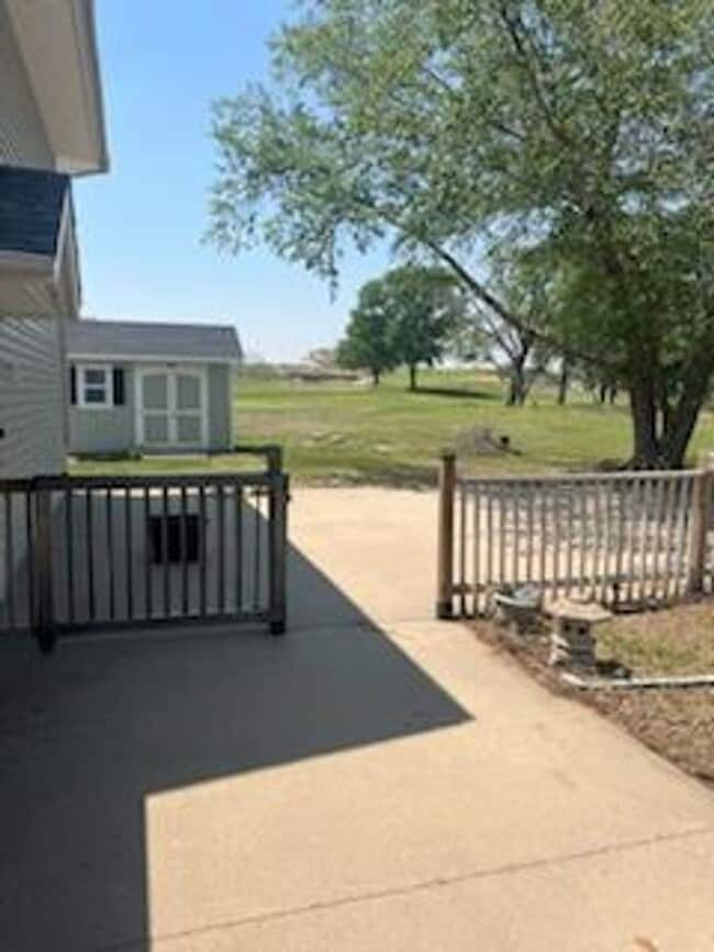 Photo - Hutchinson Rental