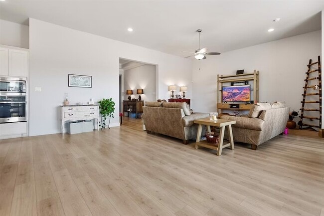 Photo - 209 Chesapeake Dr