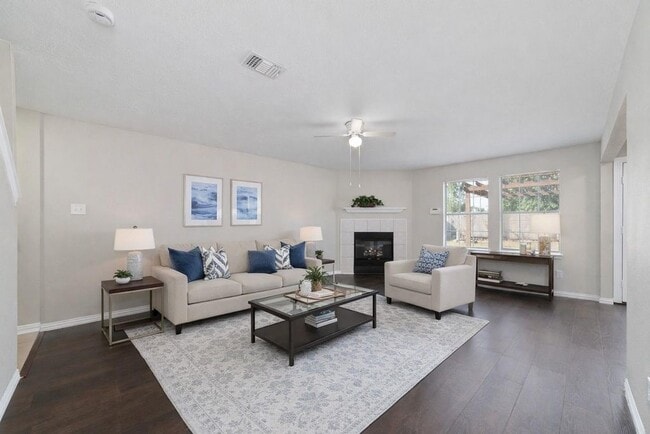 Photo - 4007 Starbridge Pointe Ln