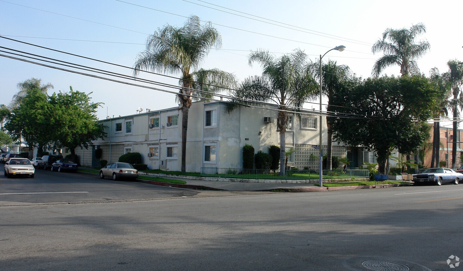 Saticoy Apartments - Saticoy Apartments