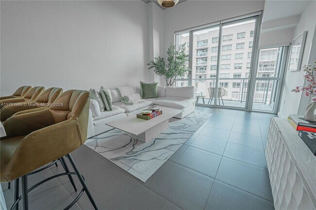 Photo - 3301 NE 1st Ave Unit MO702