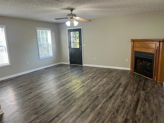 Photo - 244 River Tanmer Way
