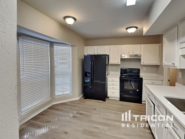 Photo - 1378 Southridge Dr