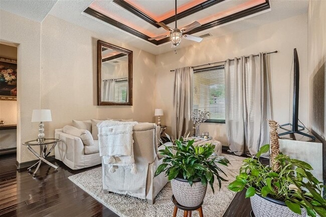 Photo - 15207 Nightingale Ln