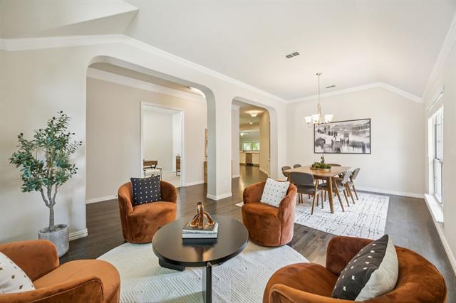 Photo - 501 Oak Point Dr