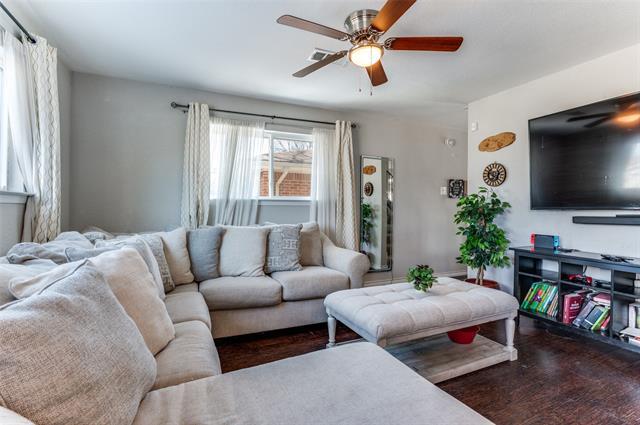 Photo - 2214 W 11th St