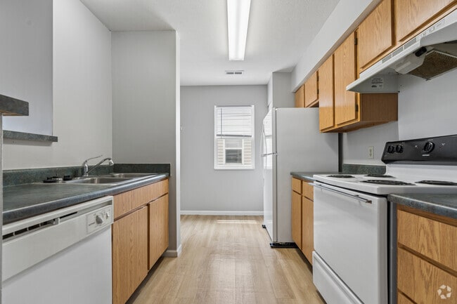 3BR, 2BA - 1,227SF - Kitchen