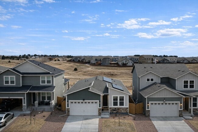 Photo - Gorgeous 5 Bed 3 bath Home In Aspen Meadows!!