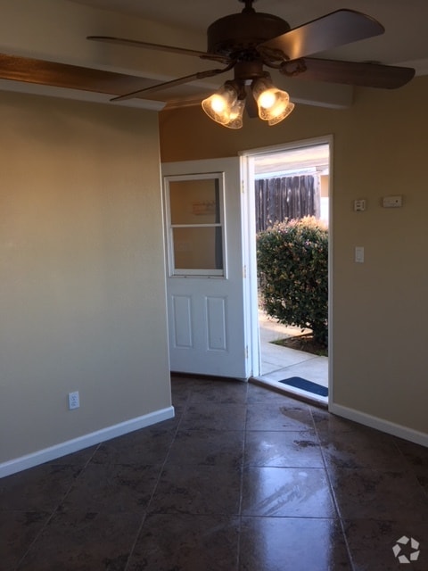 Building Photo - 3852 Billman St Rental