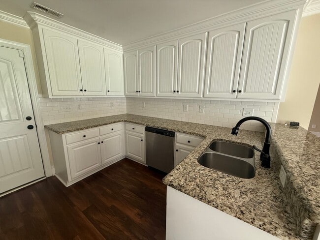 Photo - 3606 Ashford Dr NW