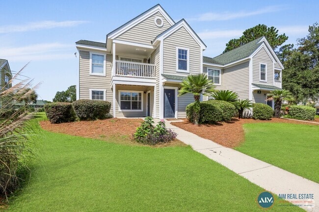Building Photo - Immaculate 2-Bedroom Ground-Floor Villa in... Rental