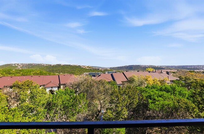 Building Photo - 6000 Shepherd Mountain Cove Unit 1810