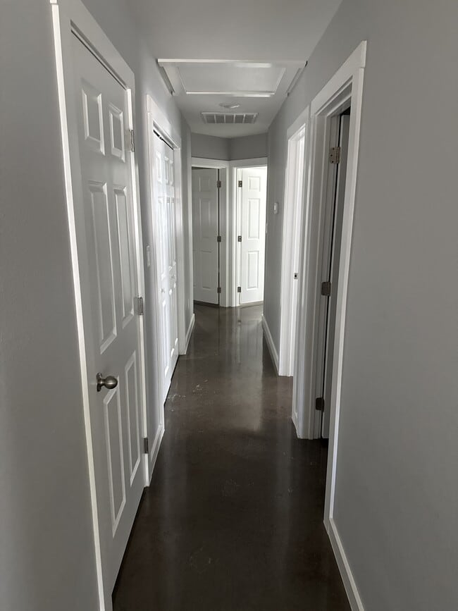 Photo - 104 Chloe Dr