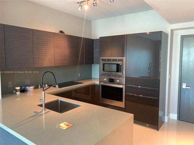 Photo - 1080 Brickell Ave Unit 3003