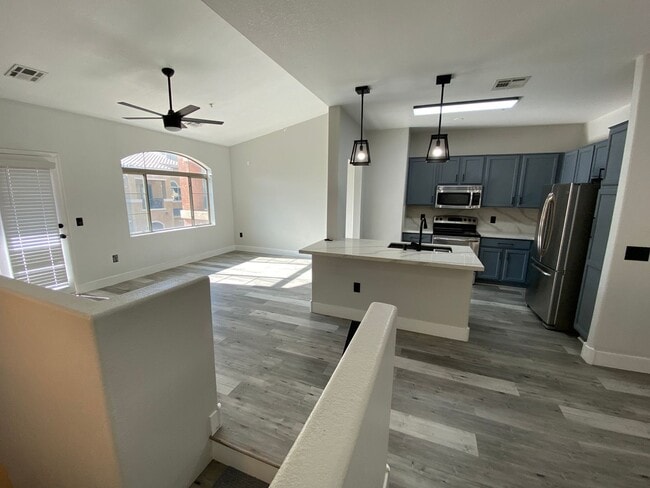 Photo - Fully Remodeled Downtown Gilbert Townhome Unit 1249