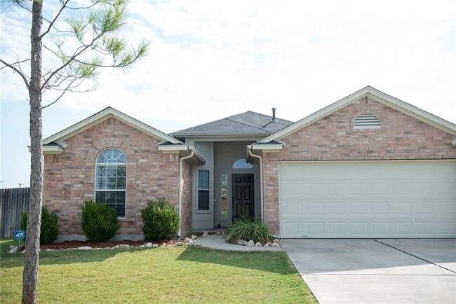Building Photo - 100 Lightfoot Ct