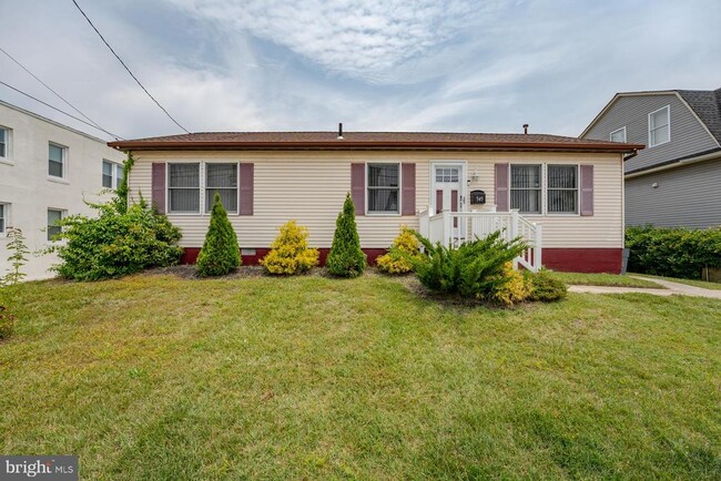 Building Photo - 545 N Connecticut Ave