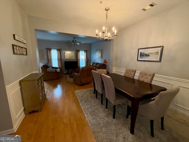 Photo - 121 Stonebridge Crossing