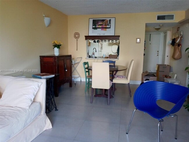 Photo - 9350 Fontainebleau Blvd Unit 313