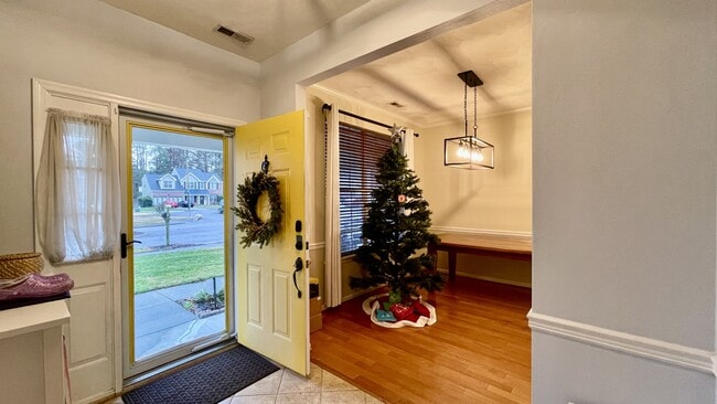 Photo - 2248 Ships Crossing