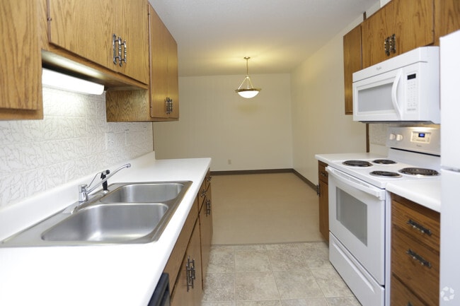 Tea Leaf Apartments