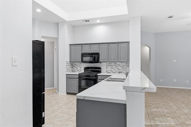 Photo - 6804 Riverchase Trail