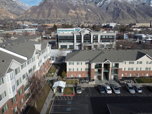 Photo - 108 W 1230 N St