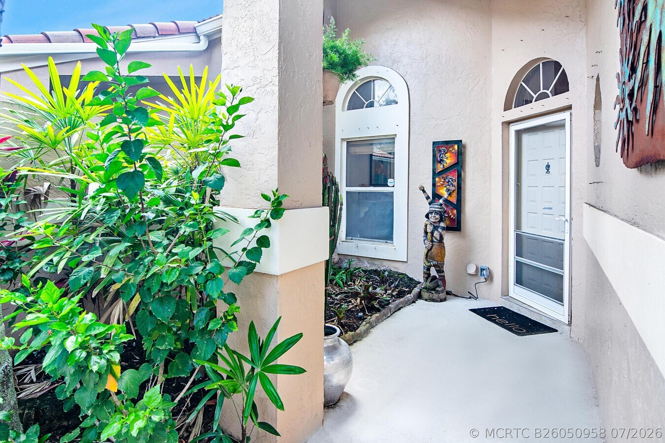 Photo - 2102 Mahogany Pl