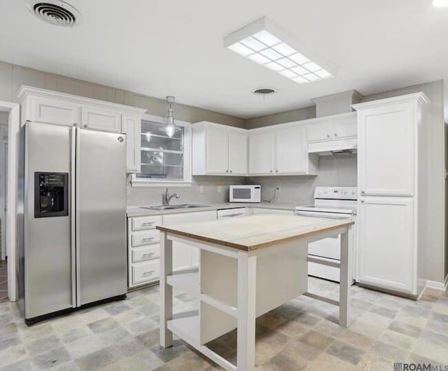 Photo - 4320 Bluebonnet Rd House