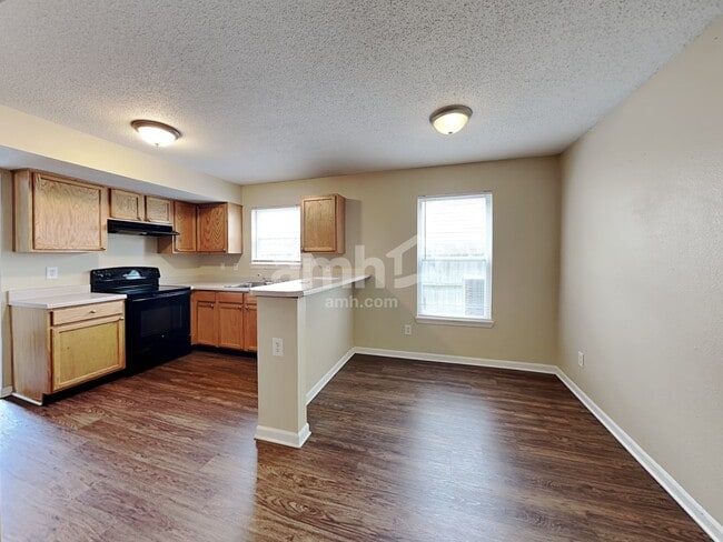 6063 Bannister Ct