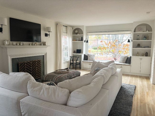 Photo - 6120 N Kent Ave