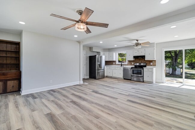 Photo - 27419 Birch Manor Cir