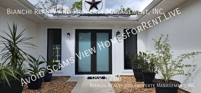 Photo - 3015 48th Ave Dr E