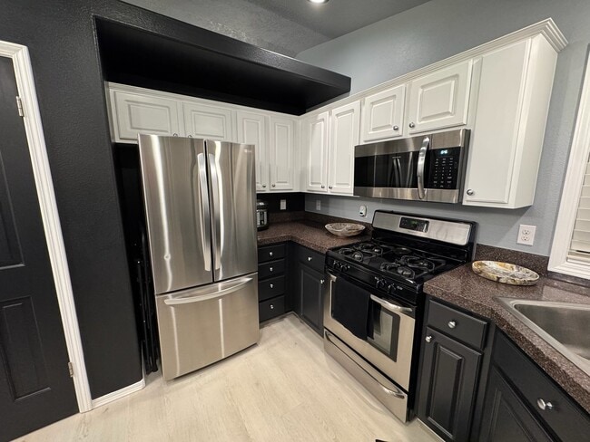 Photo - 1431 E Drucker St