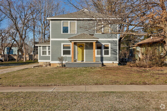 Building Photo - 916 Classen Blvd Rental