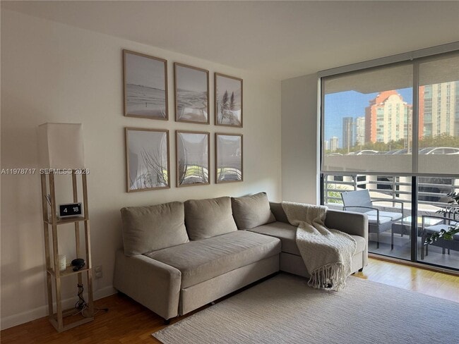 Photo - 3300 NE 191st St Unit 418