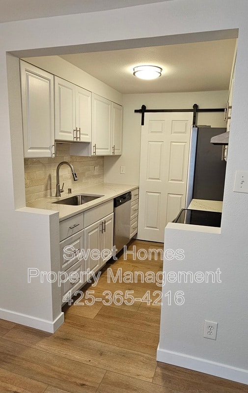 Photo - 12107 NE Bel Red Rd