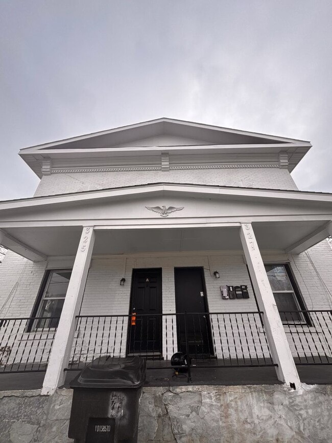 Photo - 325 Harrison St Unit 325 Harrison St.- A