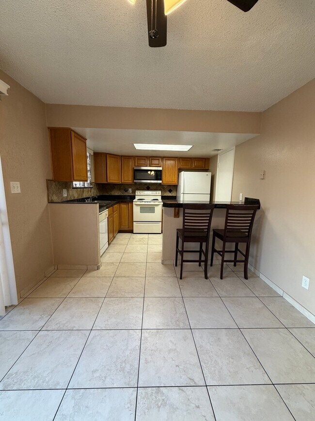 Photo - 6565 N 19th Ave