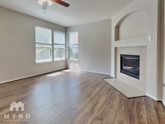 Photo - 32003 Ashton Ln