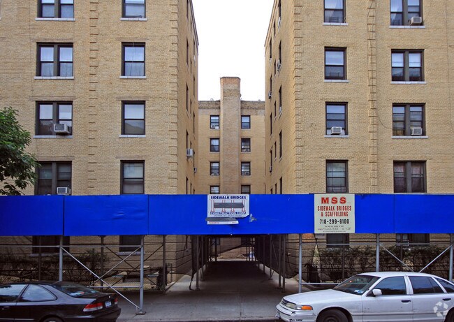 89-04 34th Ave - 89-04 34th Ave