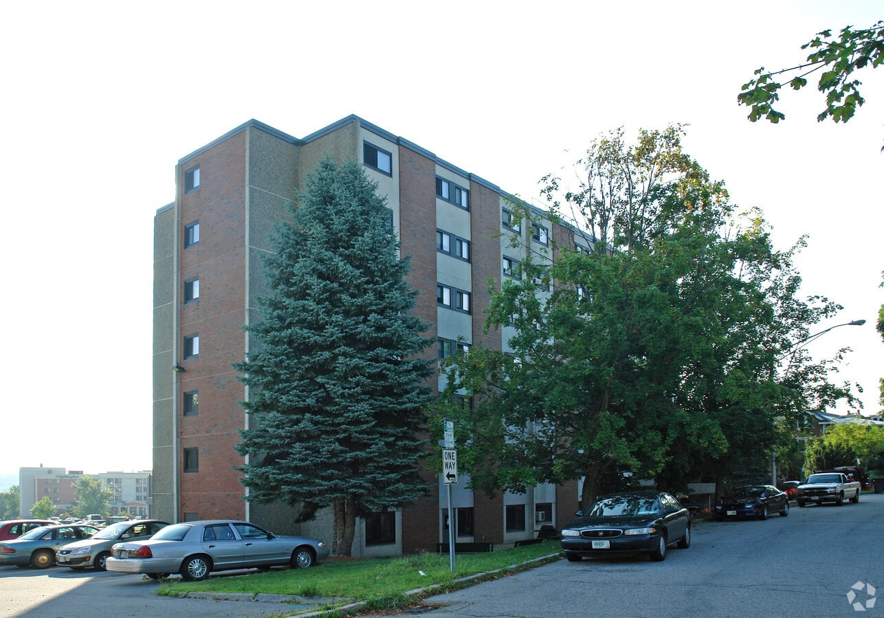 Photo - Crutchfield Building
