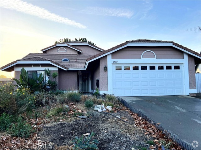 Building Photo - 25137 Desert Willow Dr Rental