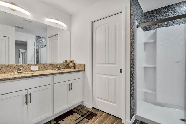 Photo - Poinciana Home