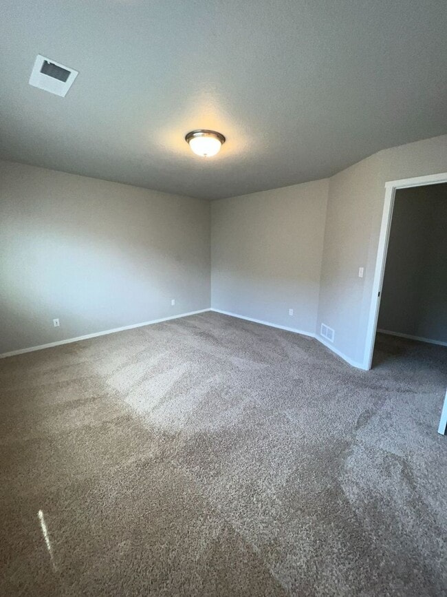 Photo - 20505 SE Evian Ave