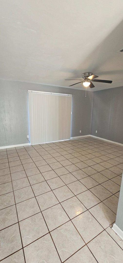 Photo - Central Lakeland Duplex