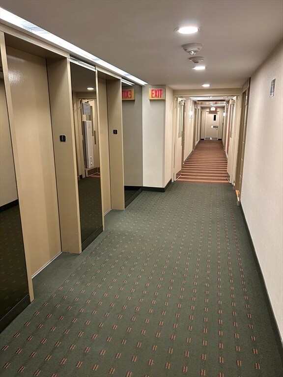 Photo - 77 Pond Ave Unidad 407