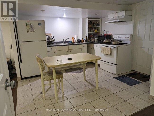 Photo - 81 Clydesdale Dr