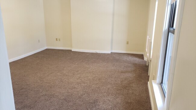 Photo - 2121 Murray Ave Unidad 3